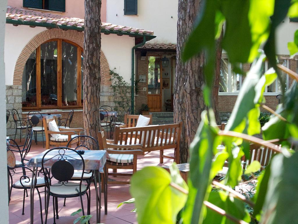 Hotel Villa Nettuno Marina di Campo Eksteriør billede